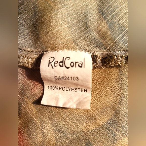 4 for $30 ๐ Red Coral sheer button-up blouse ruffle bottom half sleeve NWOT XXL - Picture 5 of 9